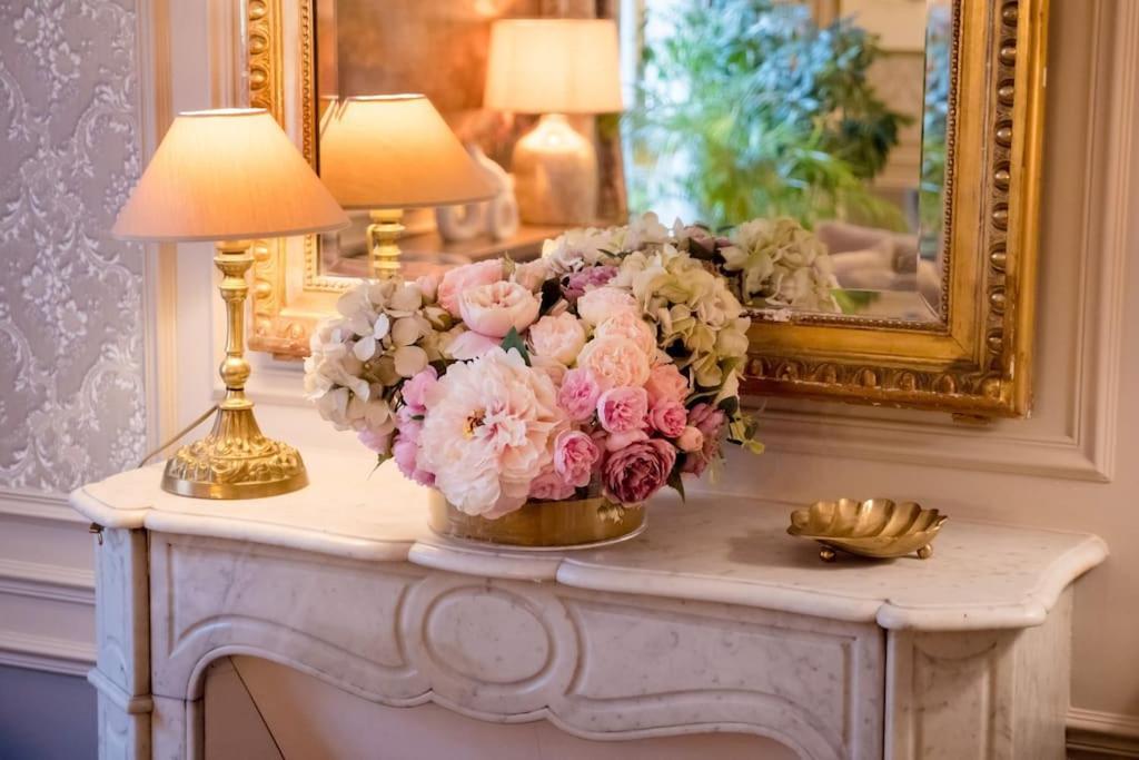 Elegant Luxury Private Apartment By Eiffel Tower *